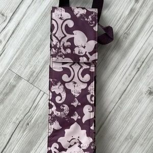 Thirty-One Perfect Bottle Thermal Bottle Carrier in Plum & Tan Vintage Damask